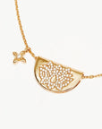 Light Lotus Necklace 18k Gold