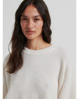 Second Female Gabby Knit O Neck Soft Beige