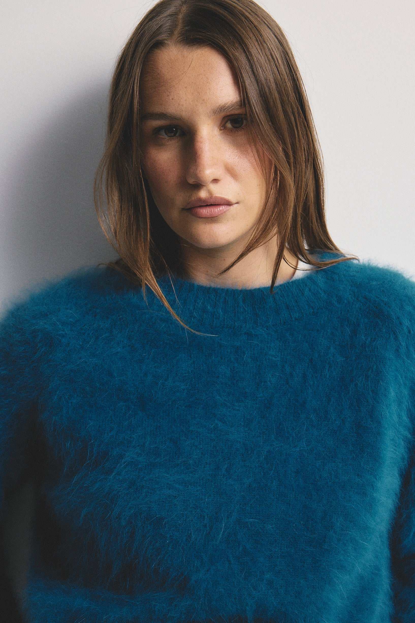 World Of Nomads Adele Cashmere Crew Neck Knit Ocean