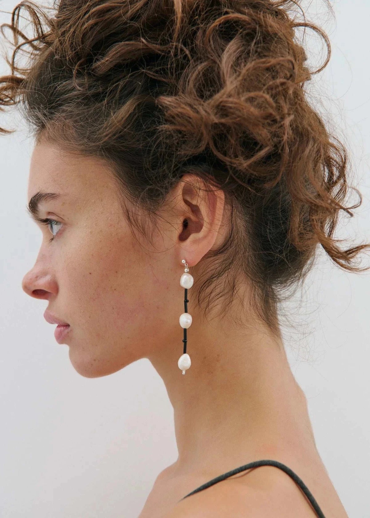 Anna Rossi Beaded Drop Pearl Earrings Black Pearl
