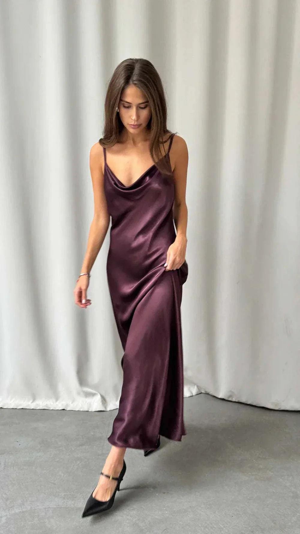 Charli Alena Satin Dress Burgundy One Size