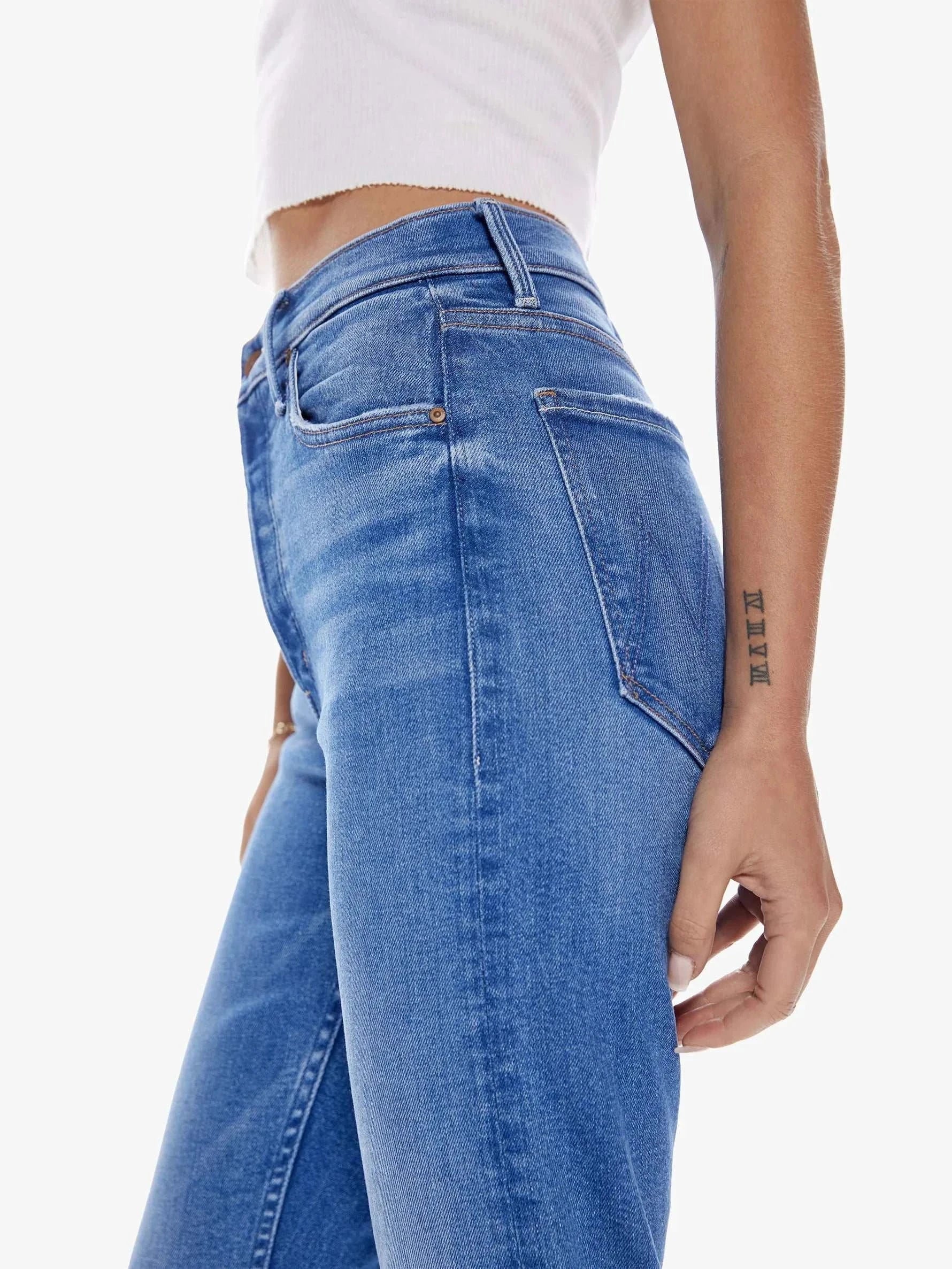 Mother The Tomcat Layover