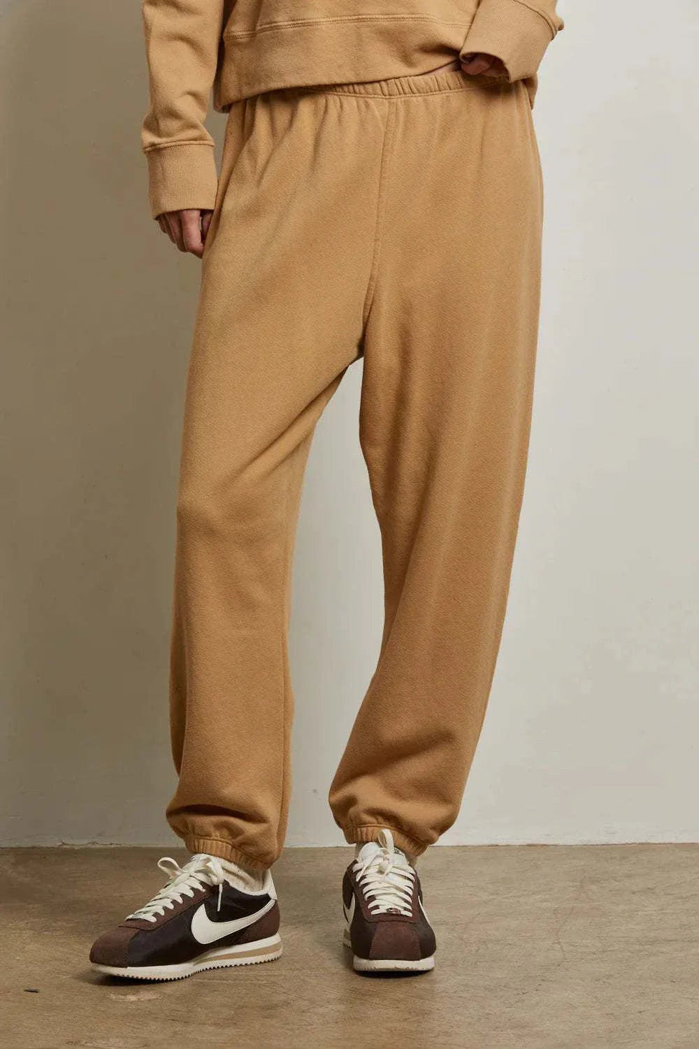 Perfectwhitetee Johnny French Terry Easy Sweatpant Suede