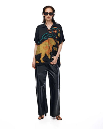 The Tales Prowling Lion Camp Shirt Black