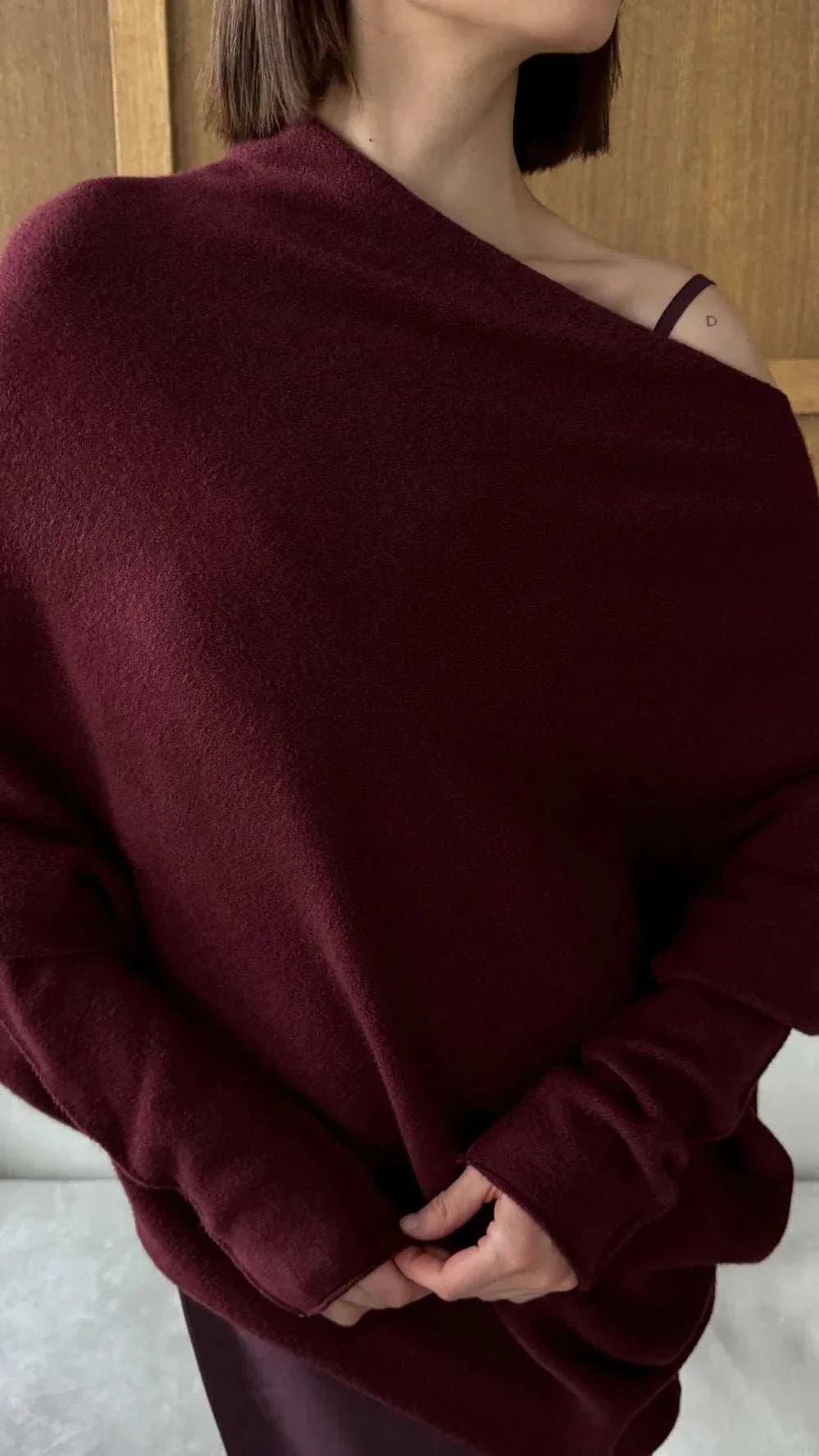 Charli Natalie Asymmetrical Sweater Burgundy One Size