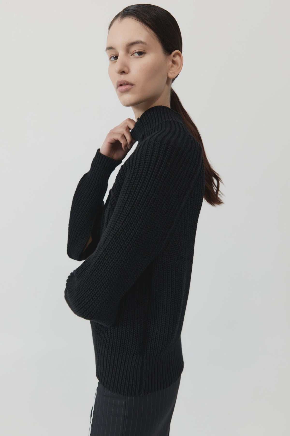 St Agni Split Sleeve Jumper Black