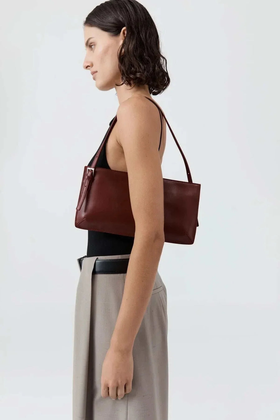 St Agni 90s Belt Bag Mahogany