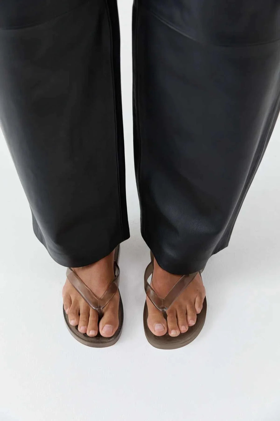 St Agni Jelly Flip Flop Smoke