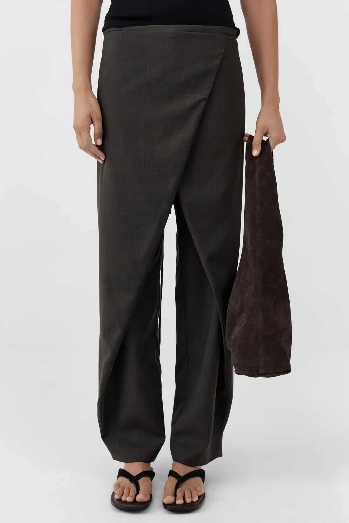 St Agni Suede Soft Bag Coffee
