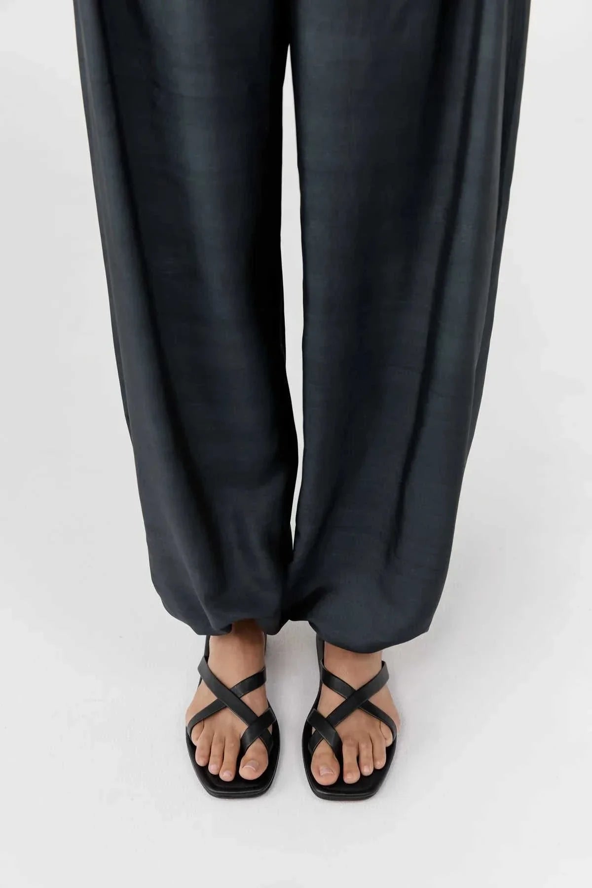 St Agni Soft Strap Slide Black