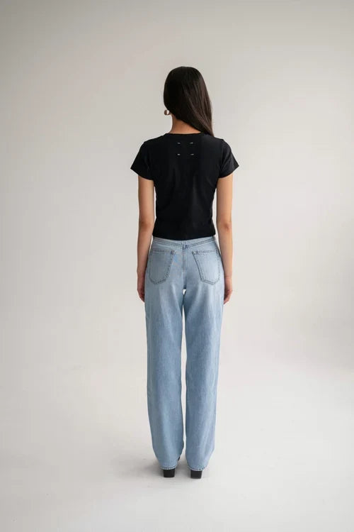 Wnsdy The Kember Tee Black