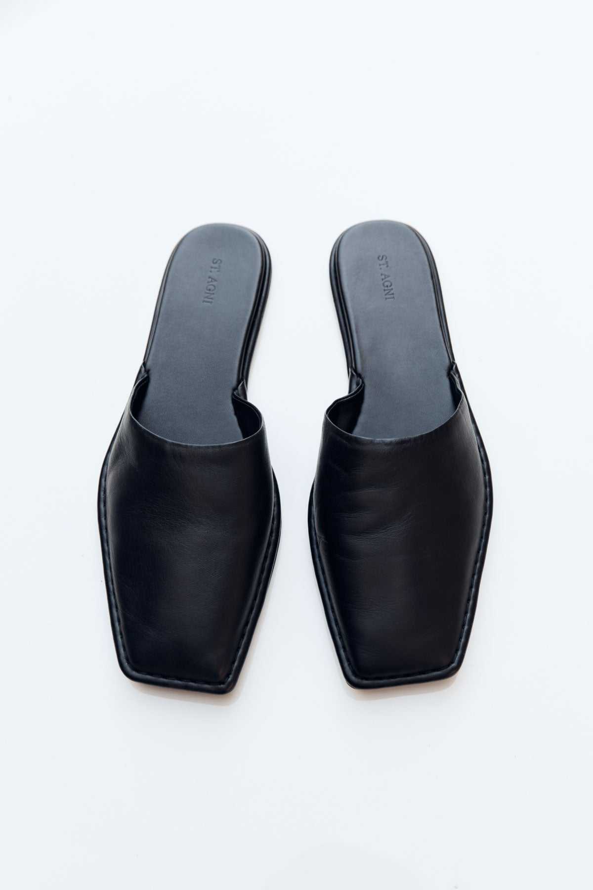 St Agni Soft Sqaure Toe Flat Black