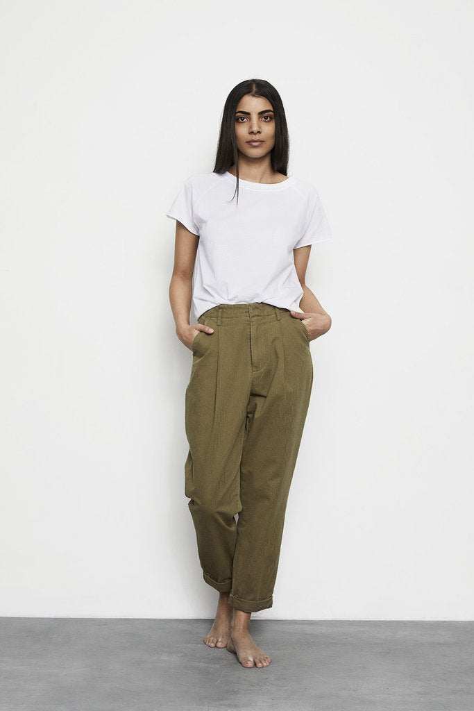 Rabens Saloner Raina Pant Army