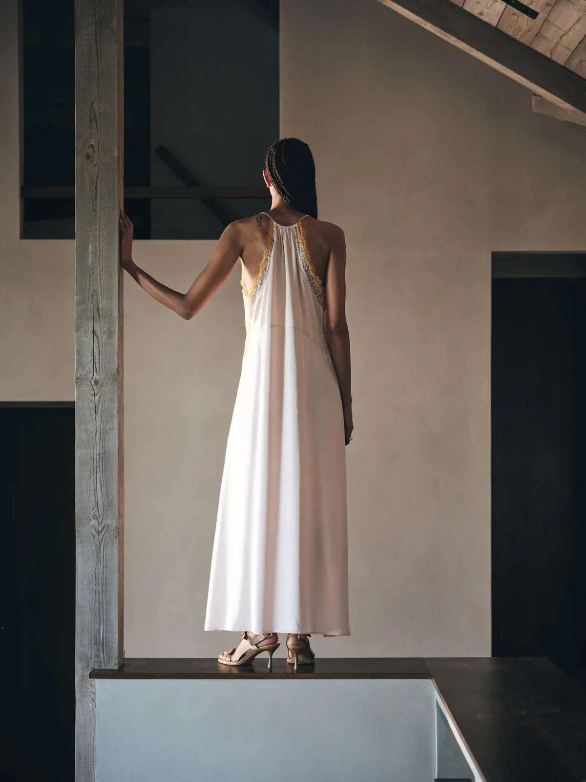 Rabens Saloner Chefira Dres Light Rose