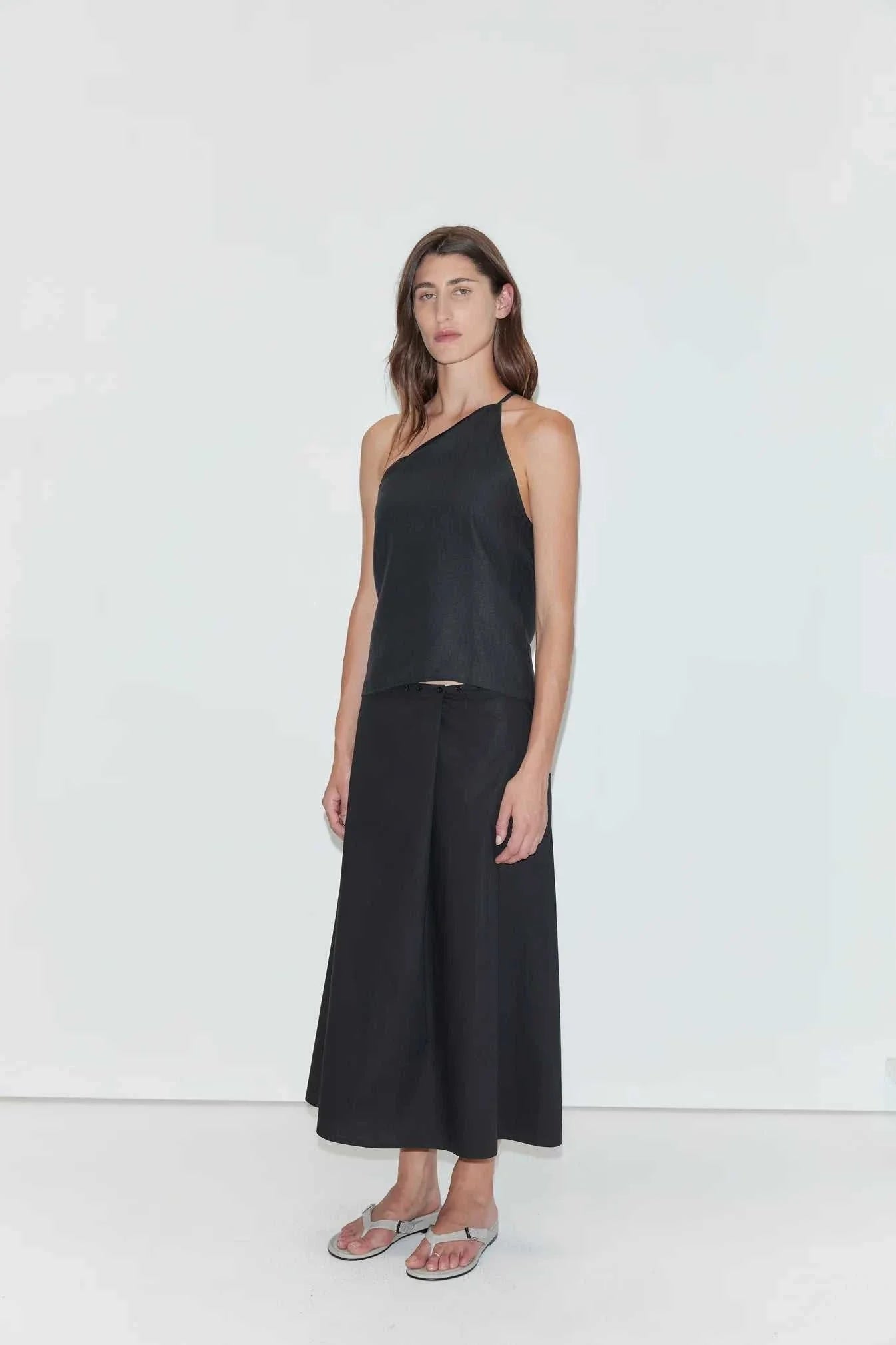 Deiji Studios Half Halter Black