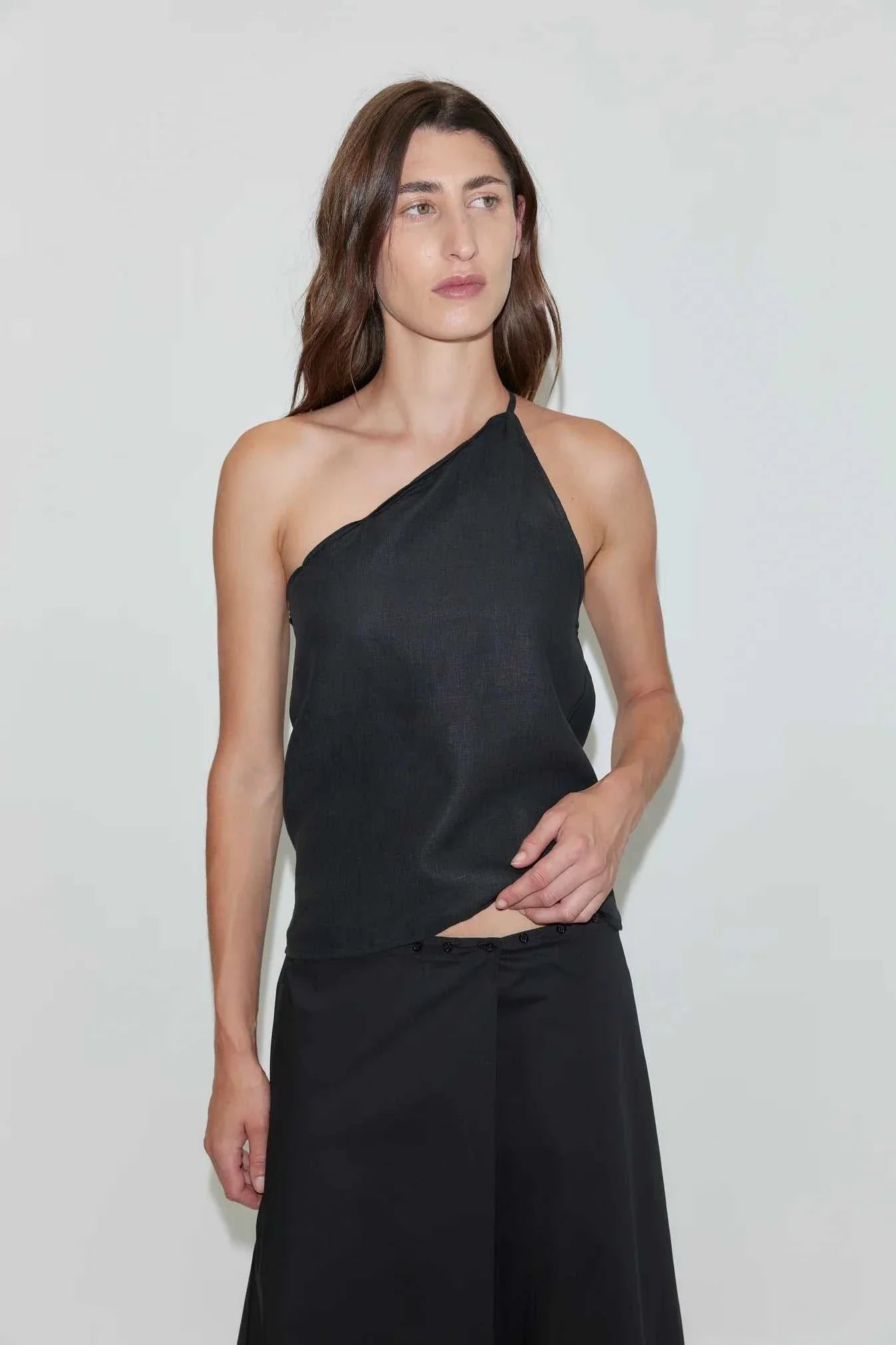 Deiji Studios Half Halter Black