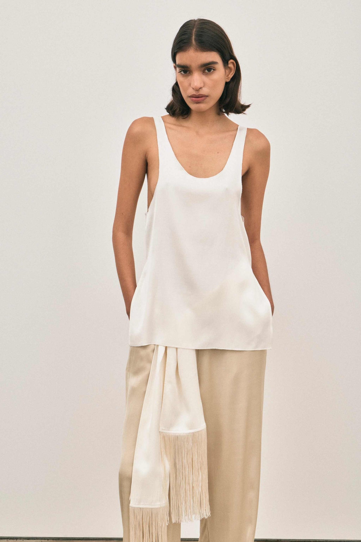 Solaqua Marina Tank Ivory