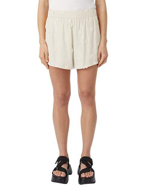 Camilla and Marc Ottilie Short Cream