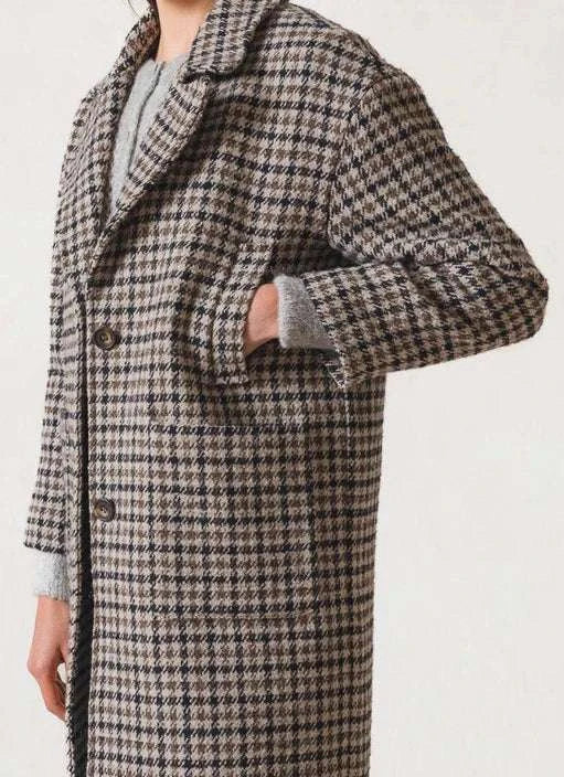 Indi and Cold Marcia Coat Topo