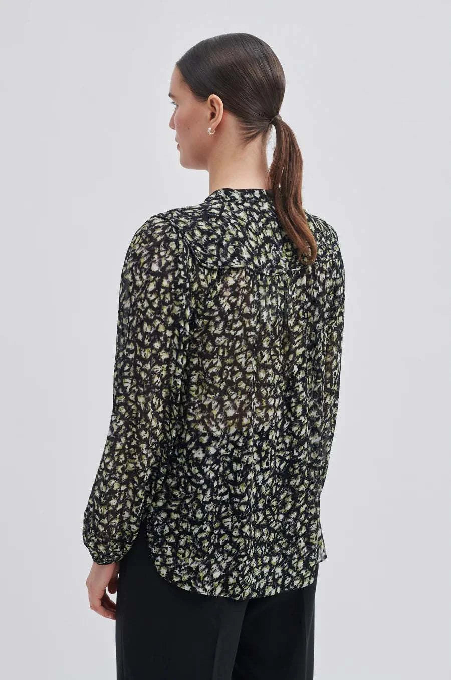 Female Ayali Shirt Black
