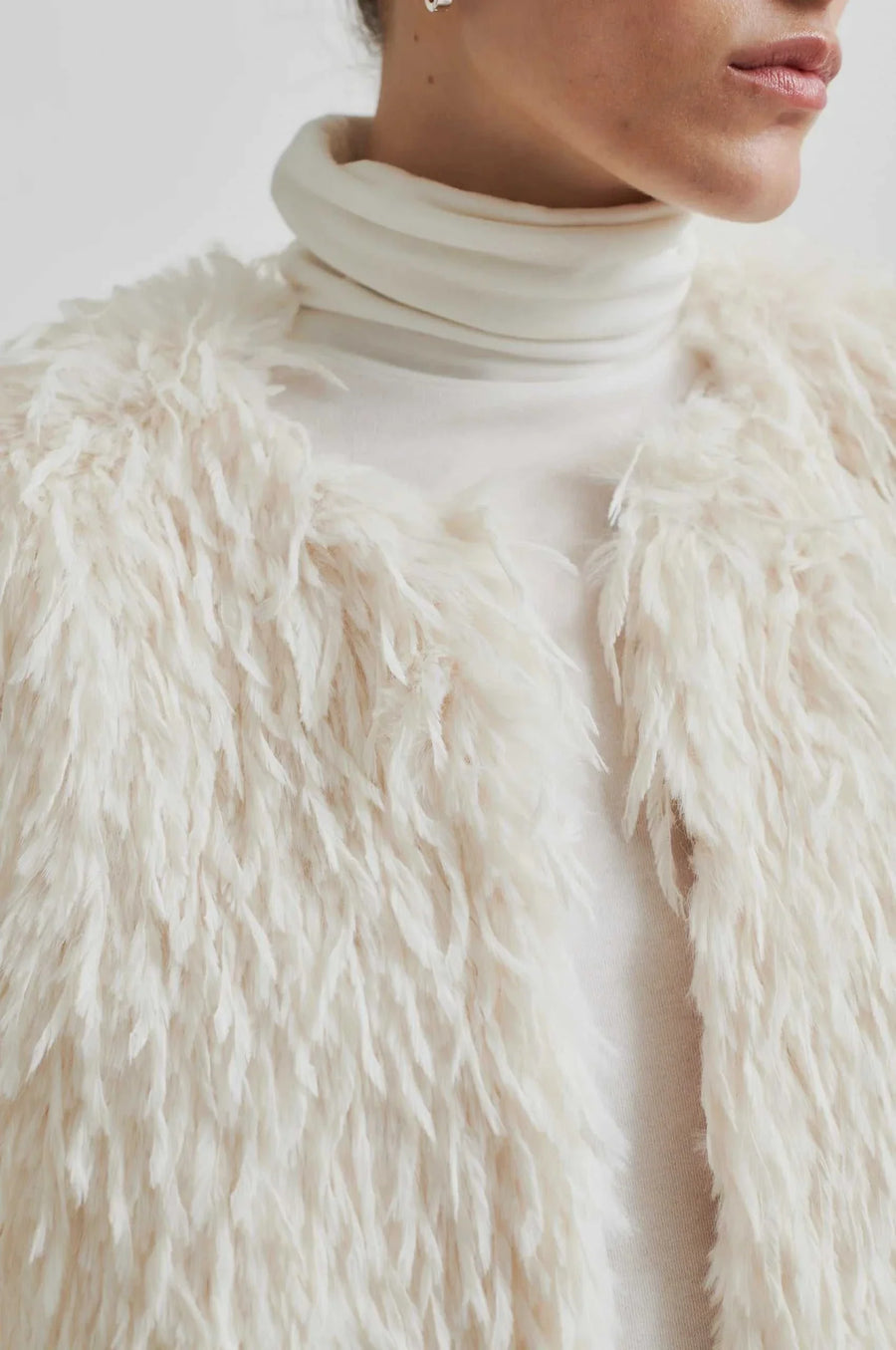 Second Female Amani Shaggy Jacket Coconut Milk