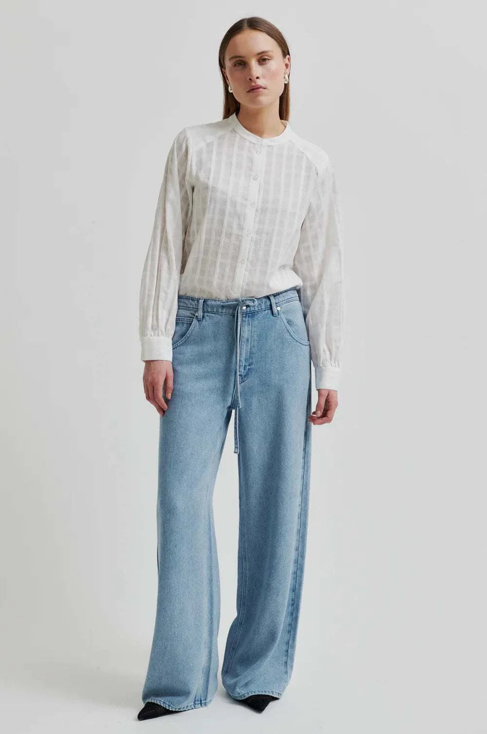 Second Female Taria White Shirt