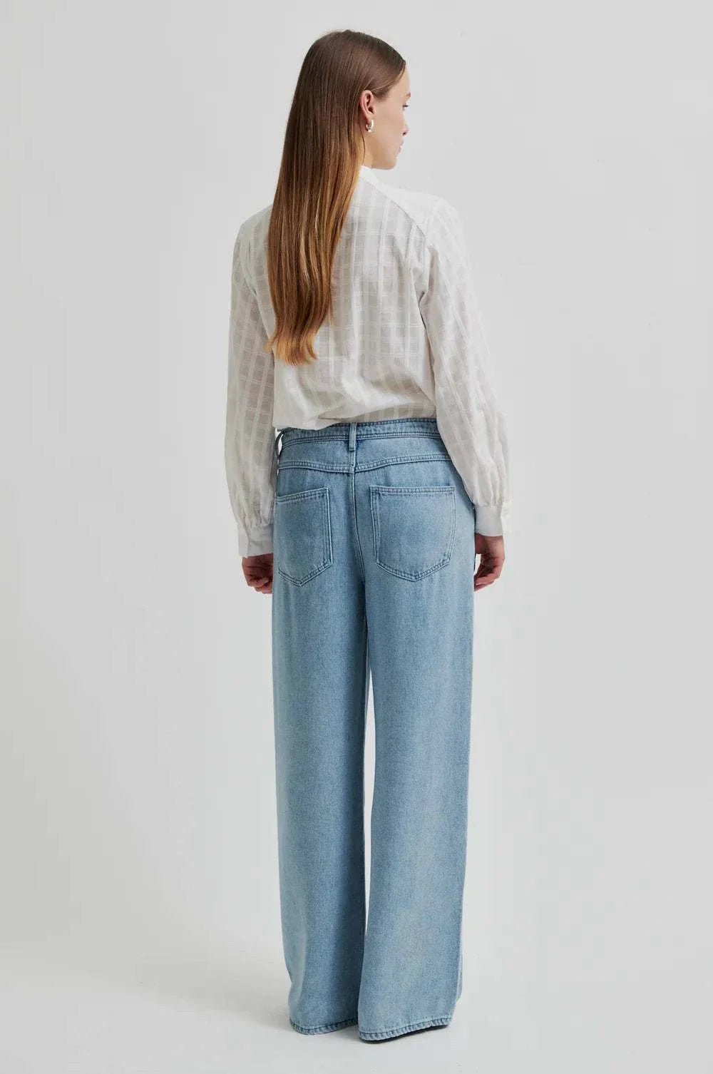 Second Female Taria White Shirt