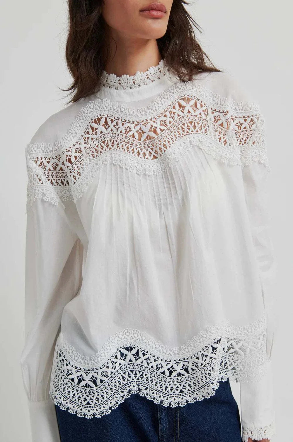 Second Female Tria Blouse Tofu