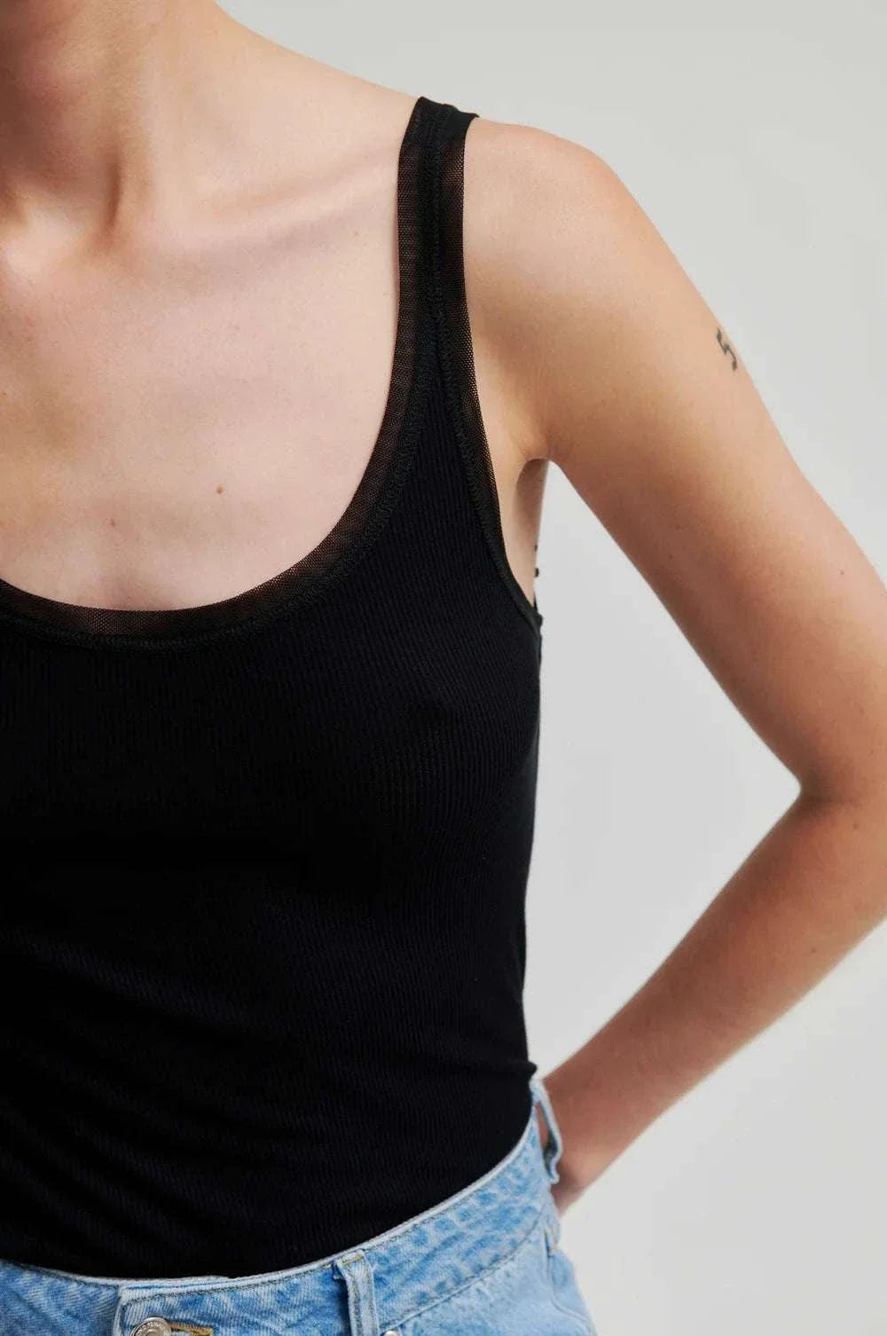 Second Female Emilia Scoop Neck Tank Black