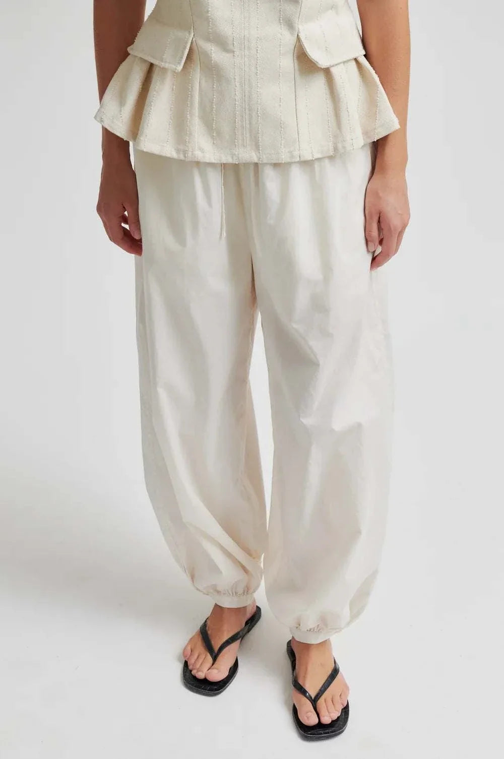 Second Female Avida Trousers Eggnog