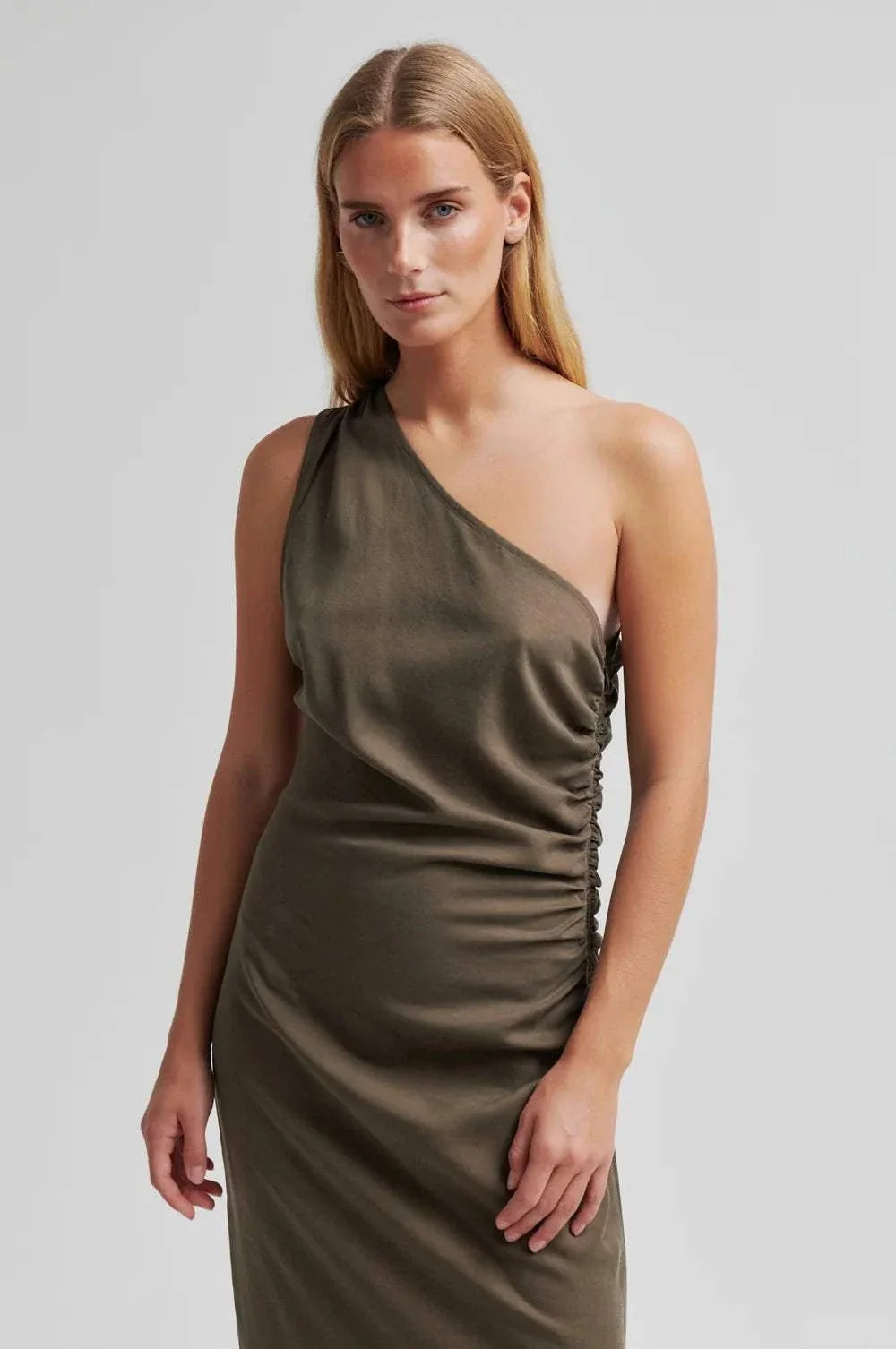 Second Female Refined One Shoulder Dress Canteen