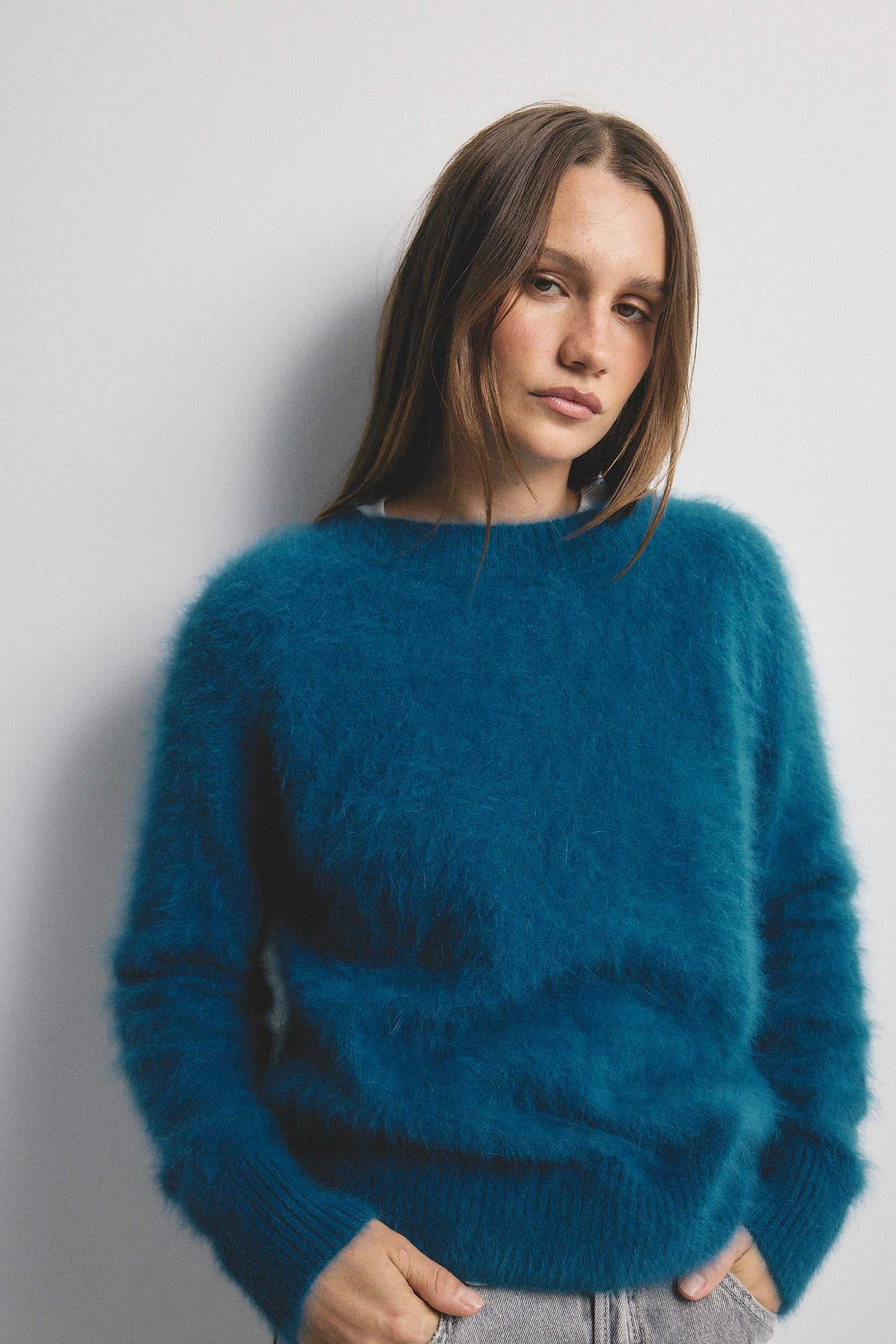 World Of Nomads Adele Cashmere Crew Neck Knit Ocean