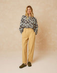 Indi and Cold Camisa Negro