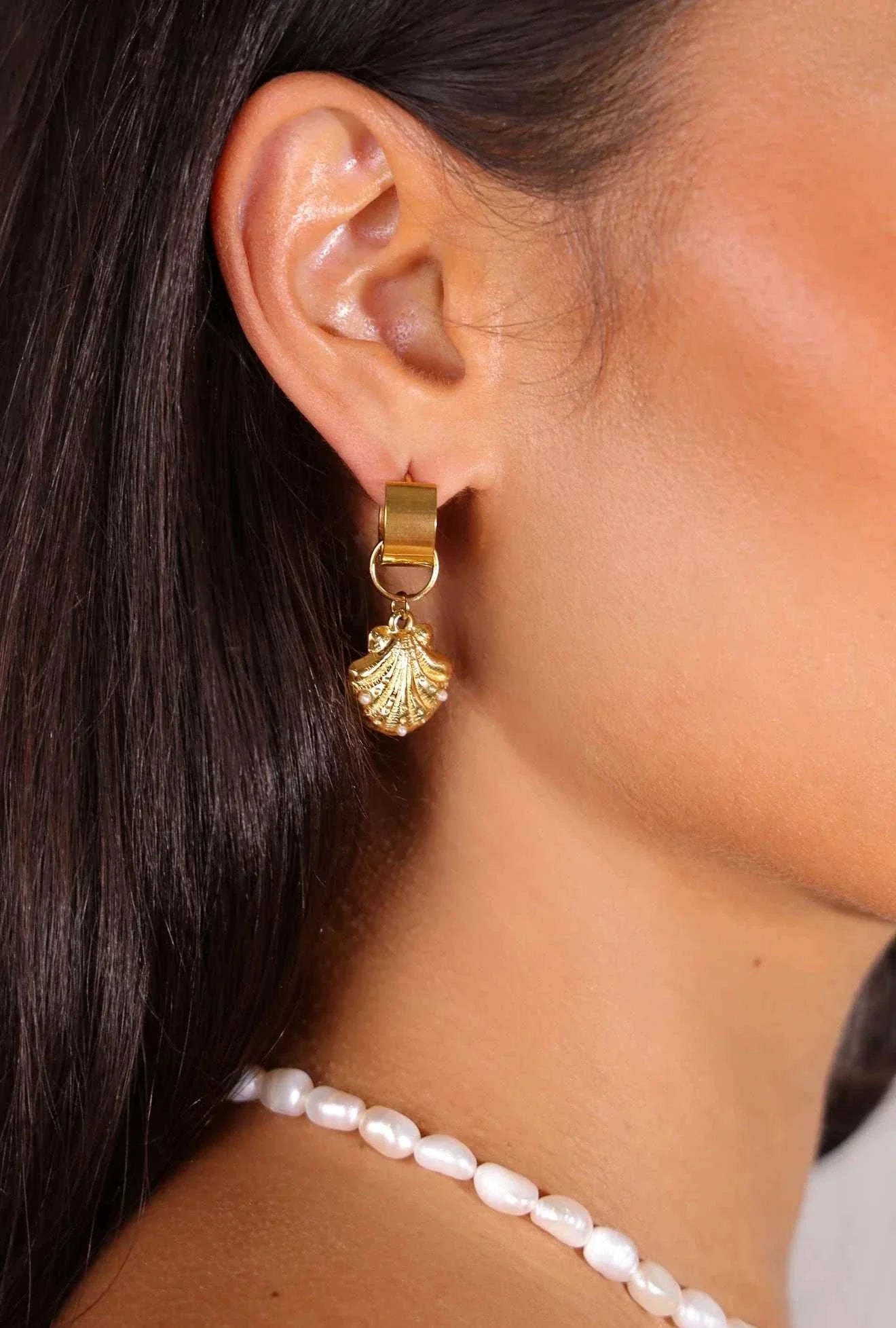 Indigo and Wolfe Caia Earrings