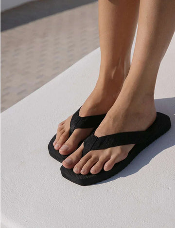 La Tribe Canvas Square Thong Black