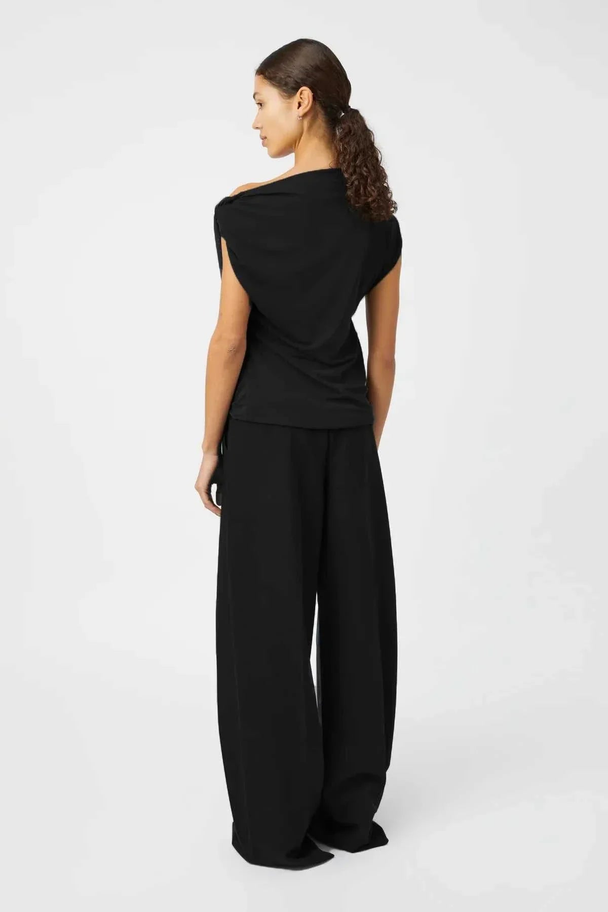 Camilla and Marc Ando Top Black