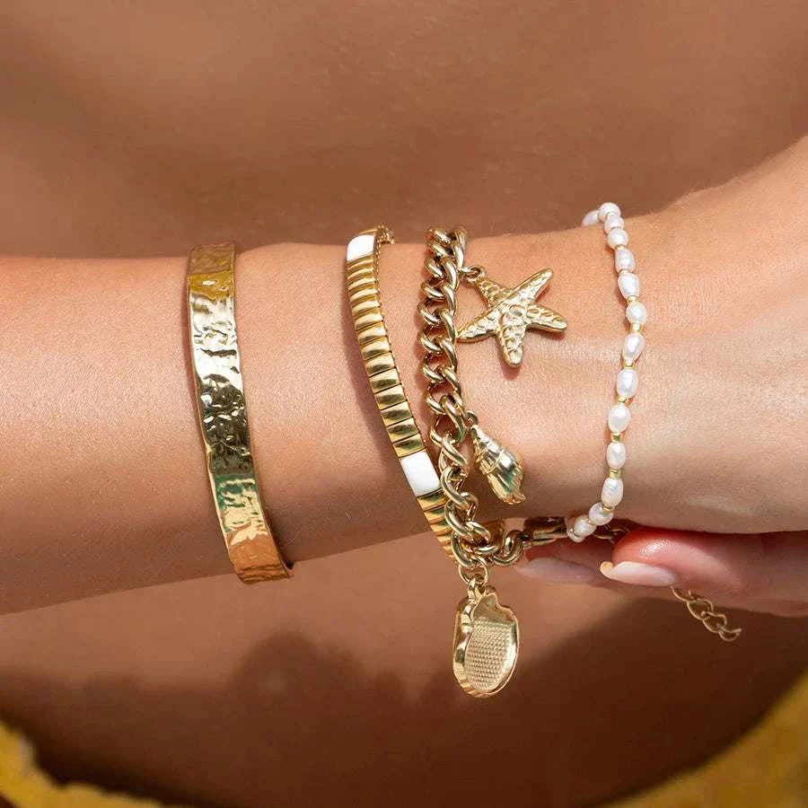 Arms of Eve Salacia Bracelet