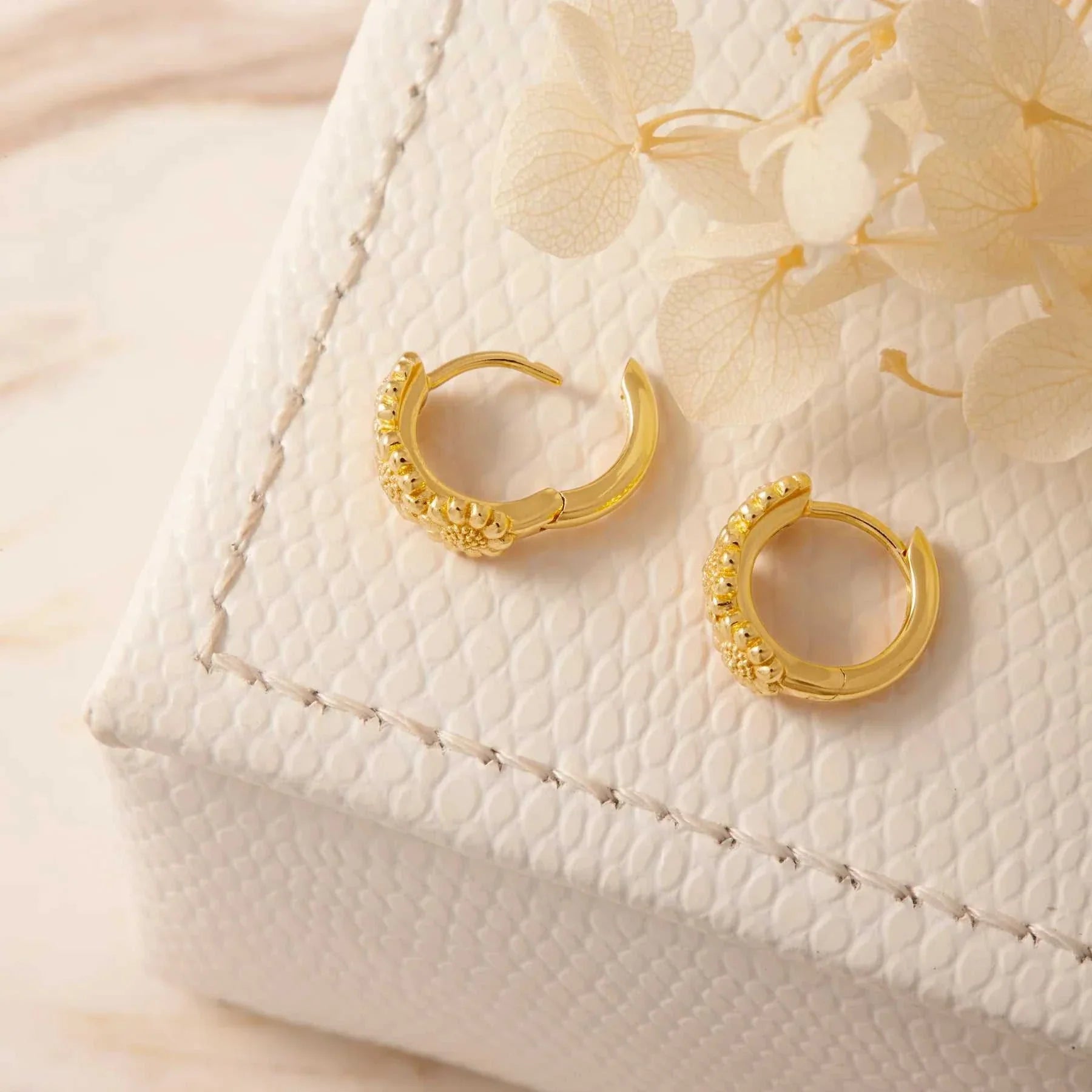 Midsummer Star Sunflower Huggies Gold