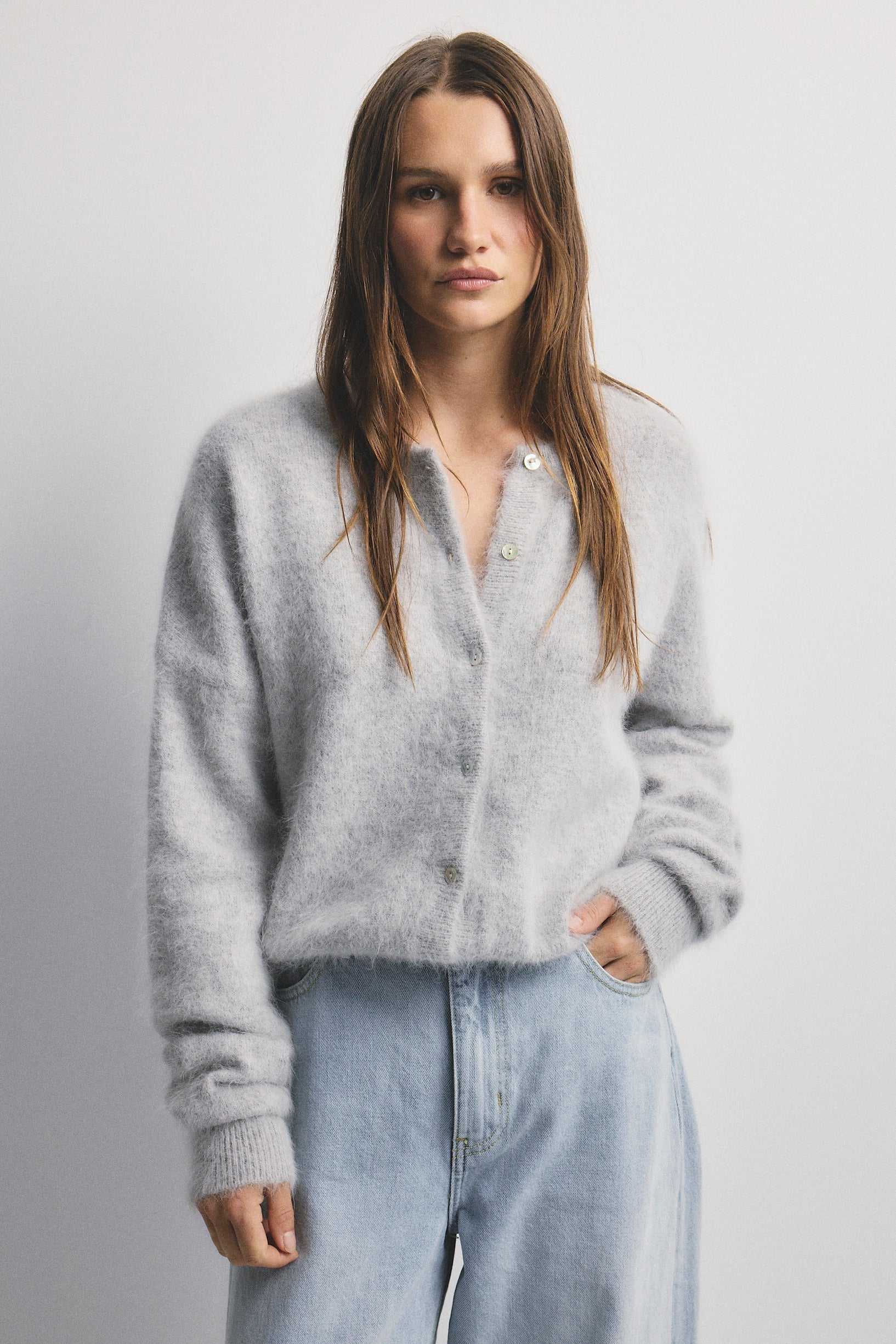 World Of Nomads Frankie Cashmere Crew Neck Cardigan Light Grey