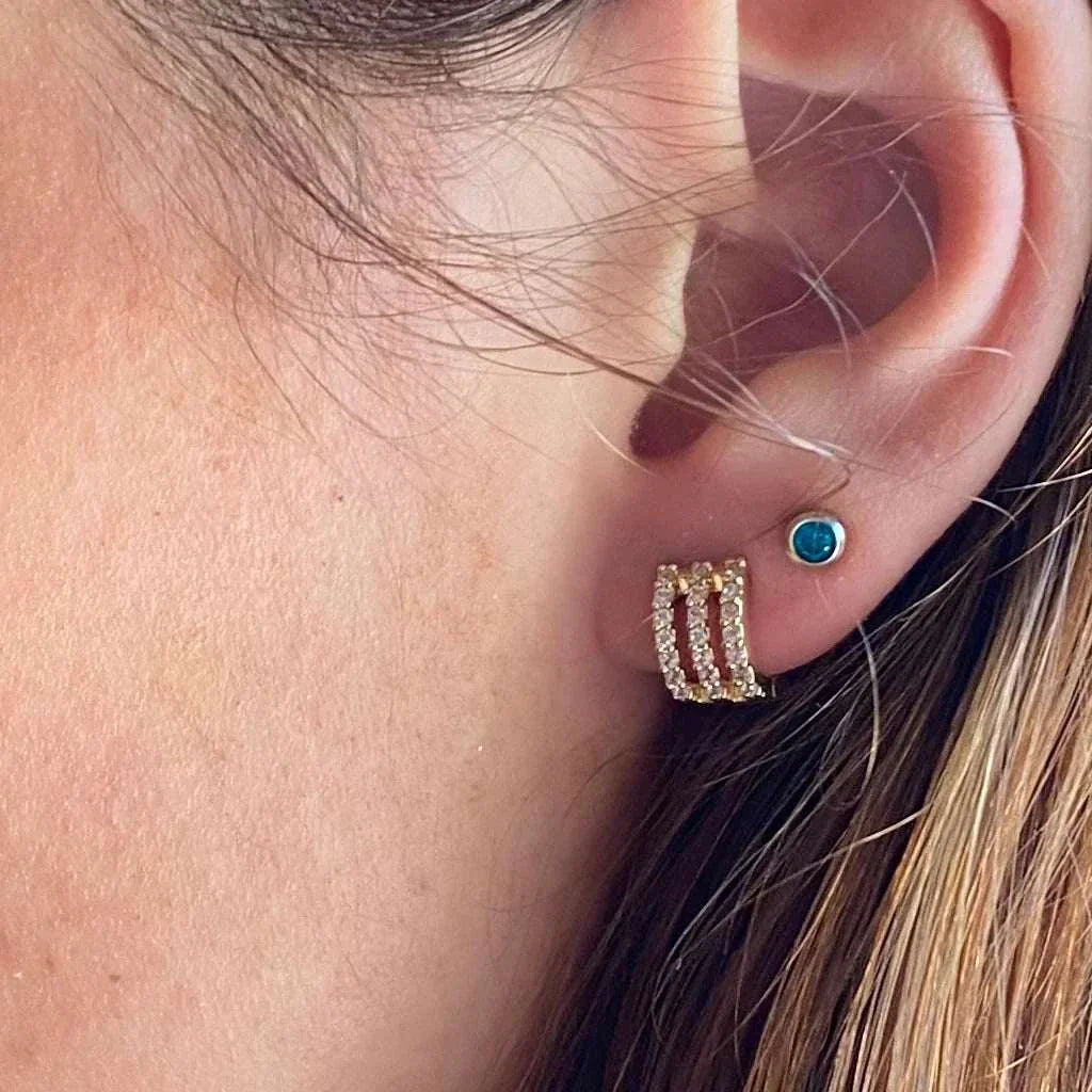 Gold Sister Tiramisu Huggie Earrings