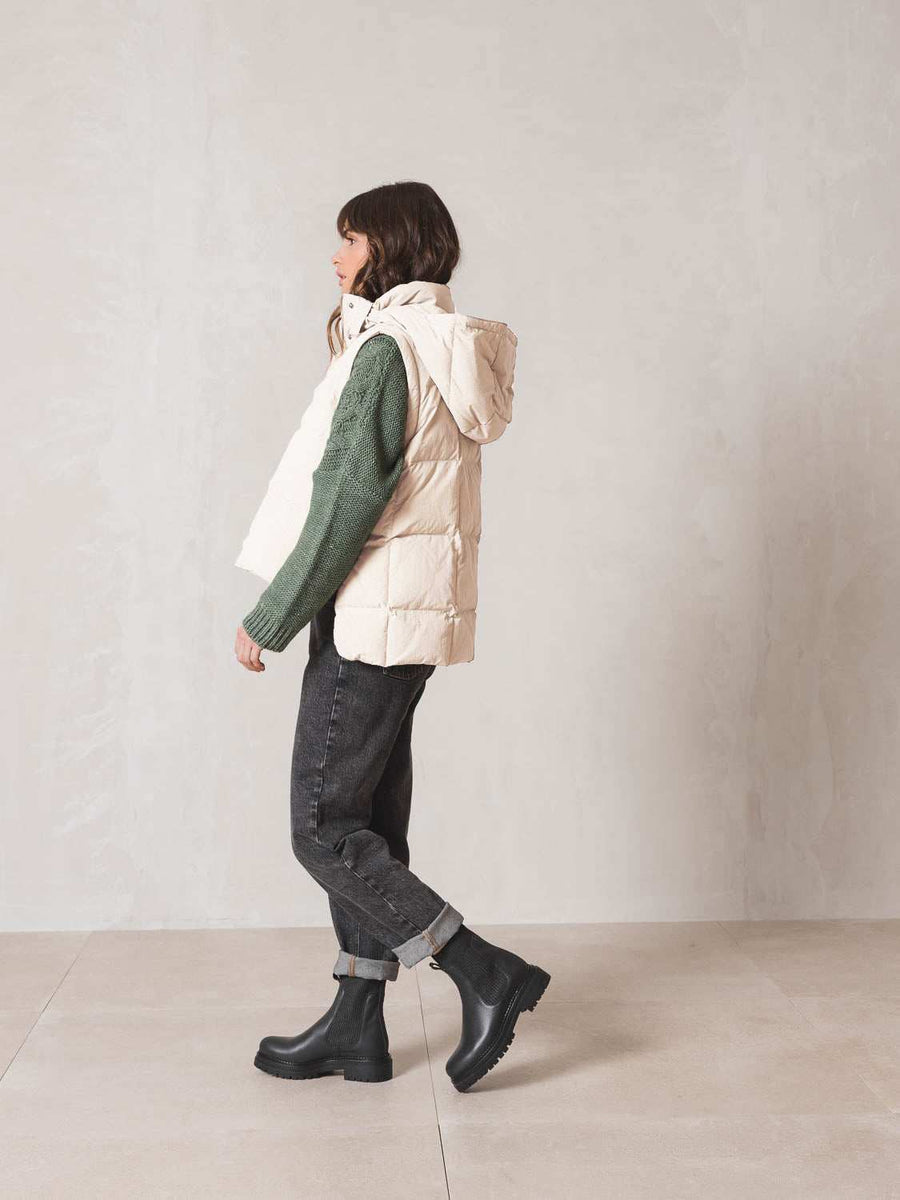 Indi and Cold Crop Puffer Convertible Jacket Crudo