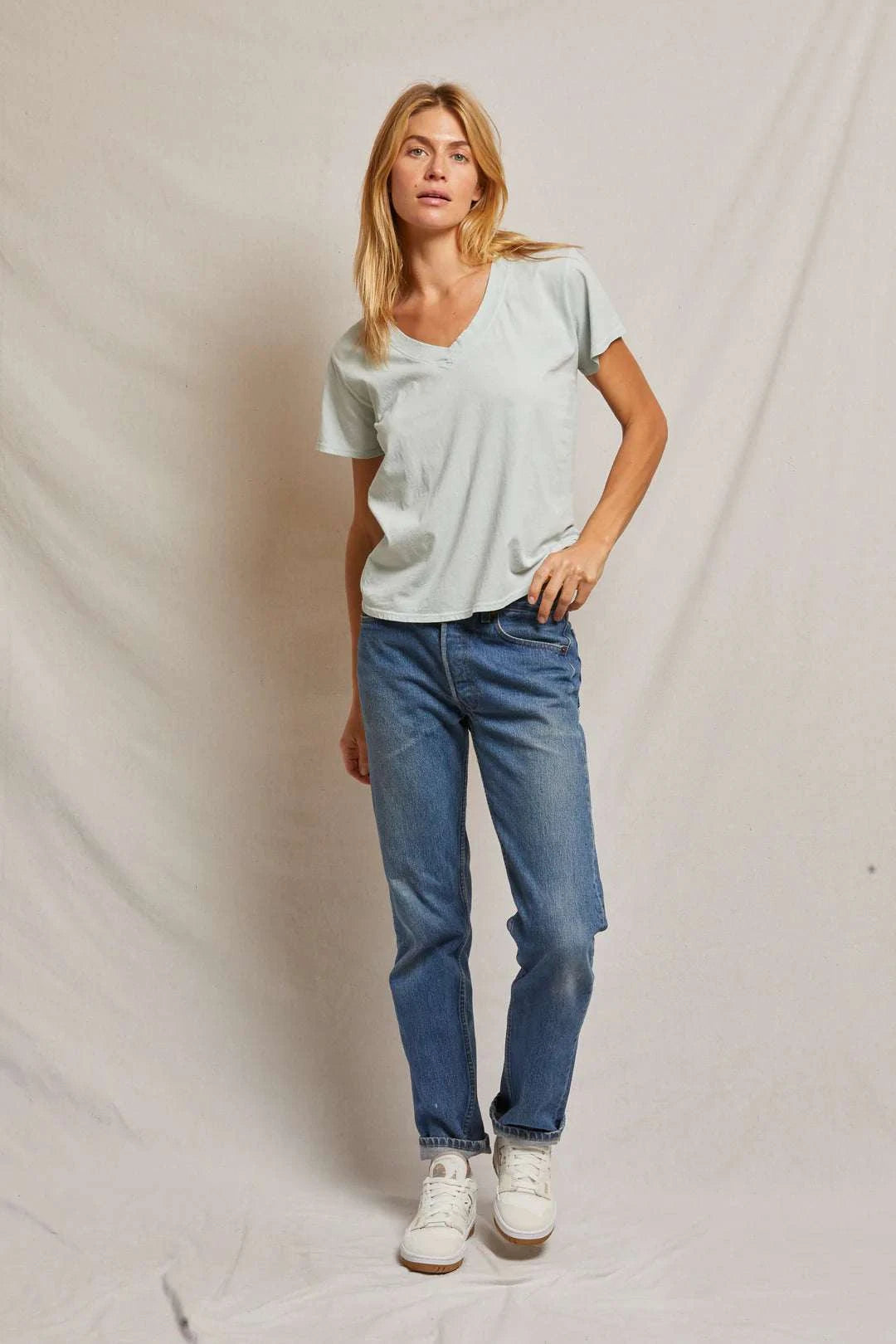 Perfectwhitetee Hendrix Short Sleeve Boxy V Neck Tee Fresh Mint