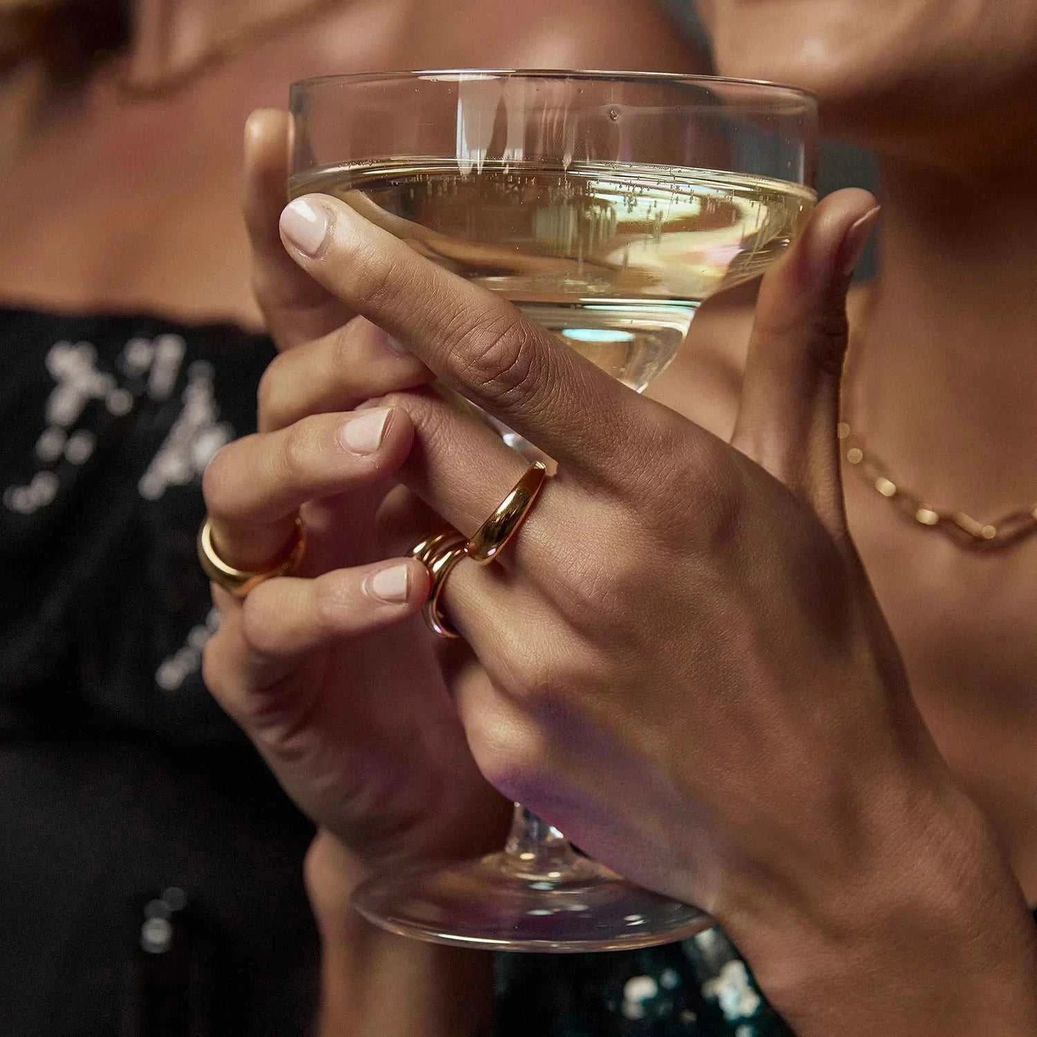 Arms of Eve Minnie Ring Gold