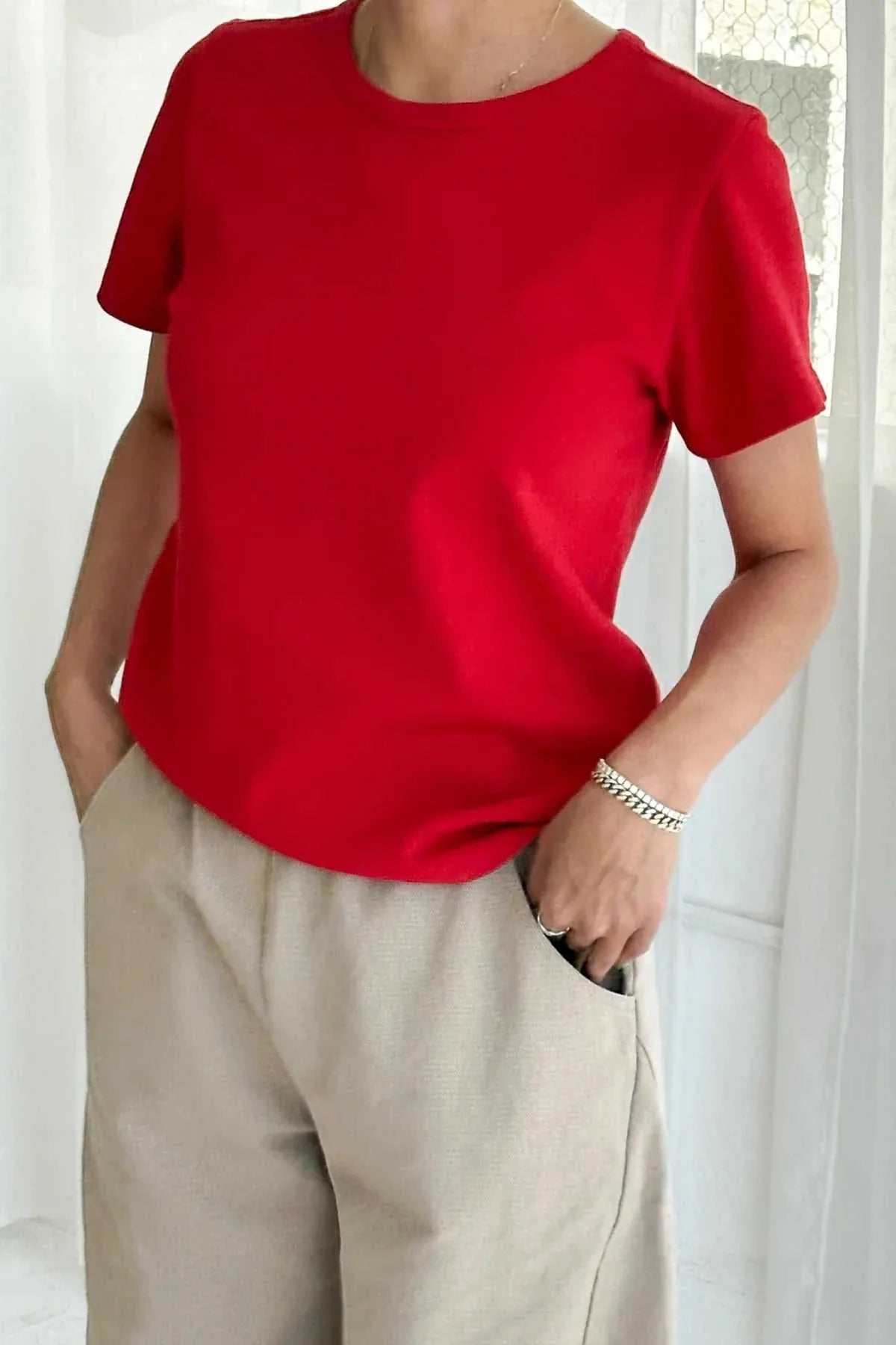 Le Bon Shoppe The Go To Tee Chilli