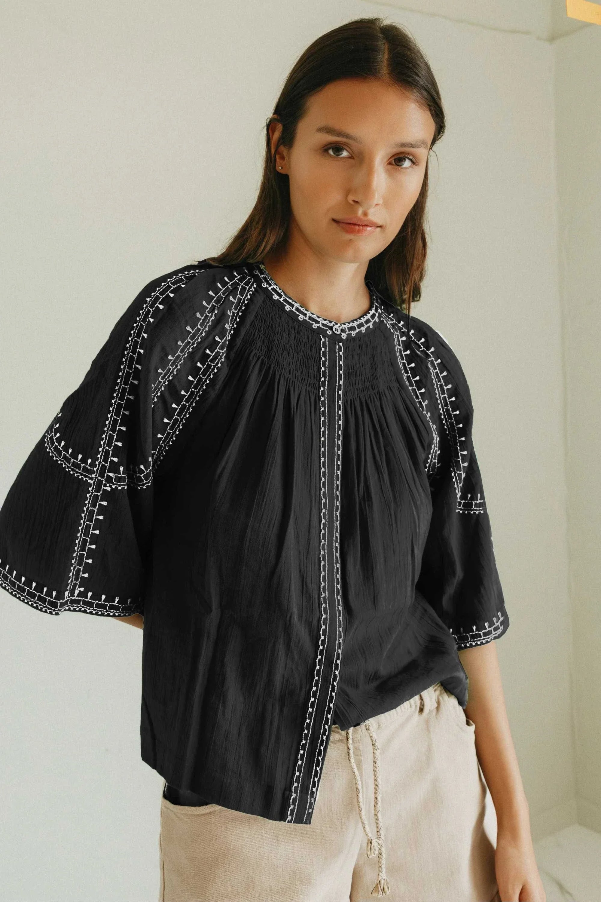 Indi and Cold Belle Sleeve Blouse 900 Nero