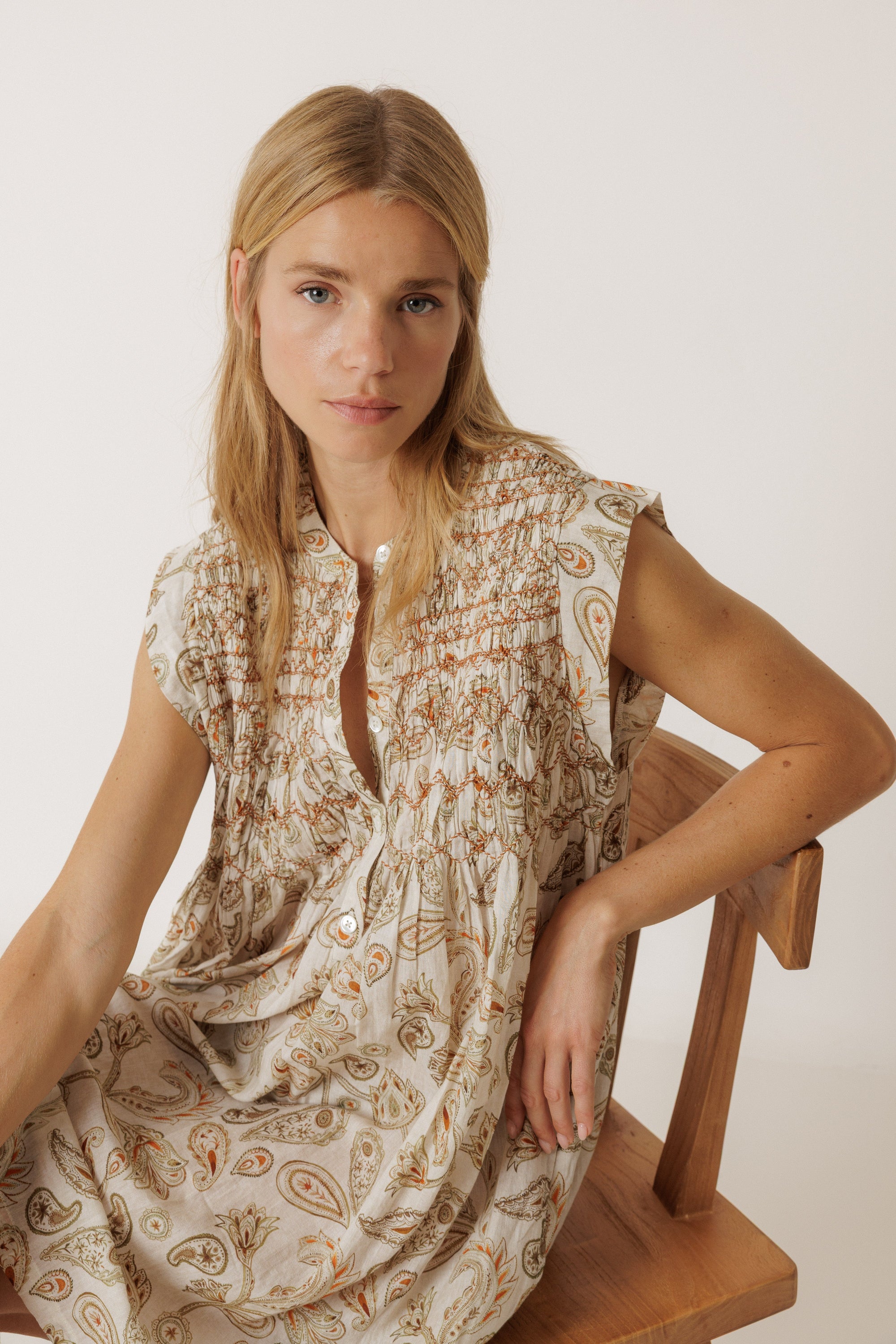 Indi and Cold Dress Vestido 703 Khaki