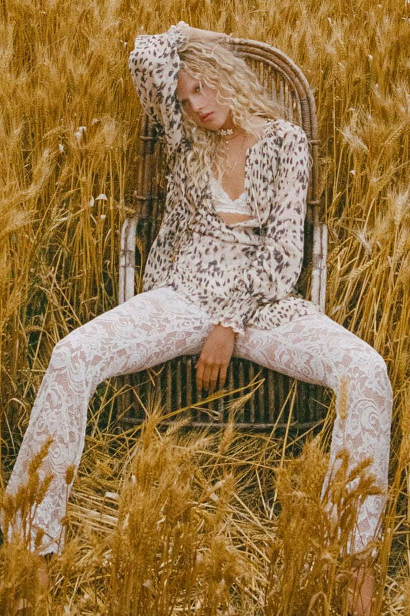 Spell Labyrinth Lace Bells Cloud Creme 