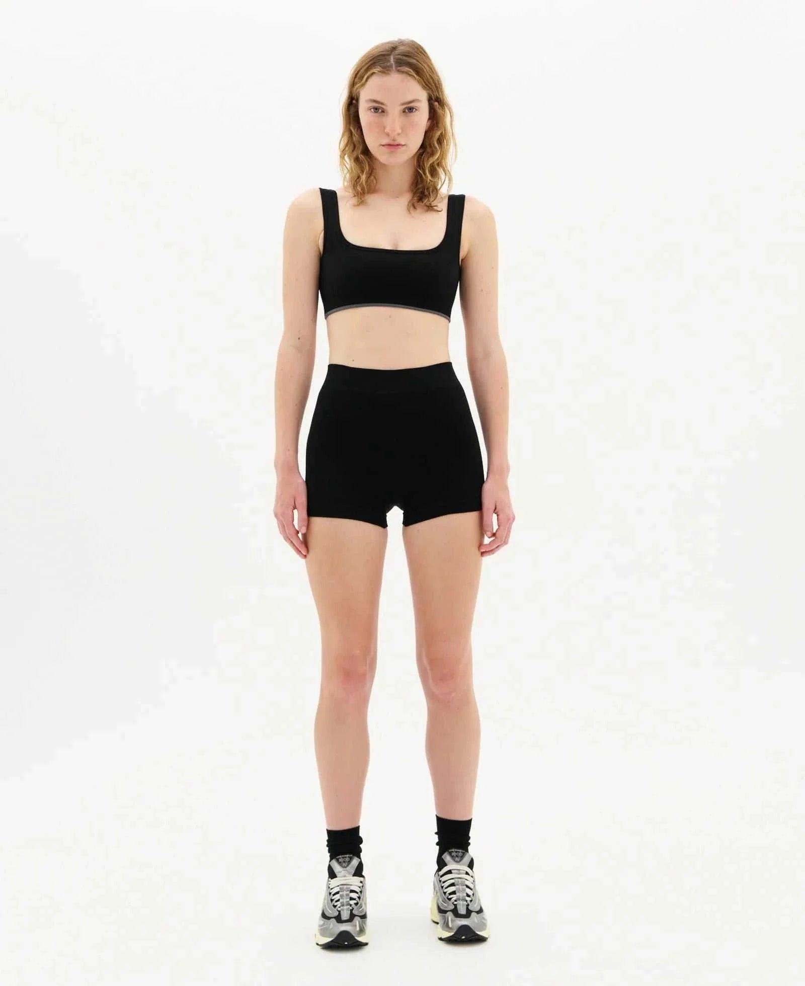 Nagnata Classic Wool Micro Short Black