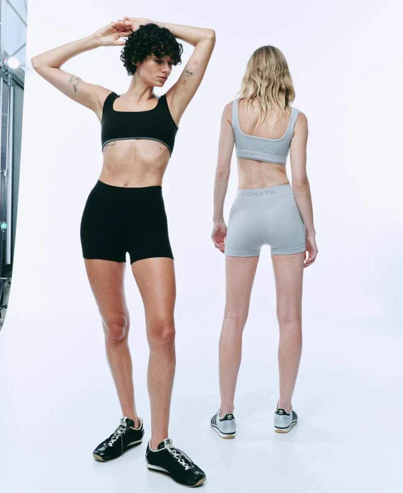 Nagnata Classic Wool Micro Short Black