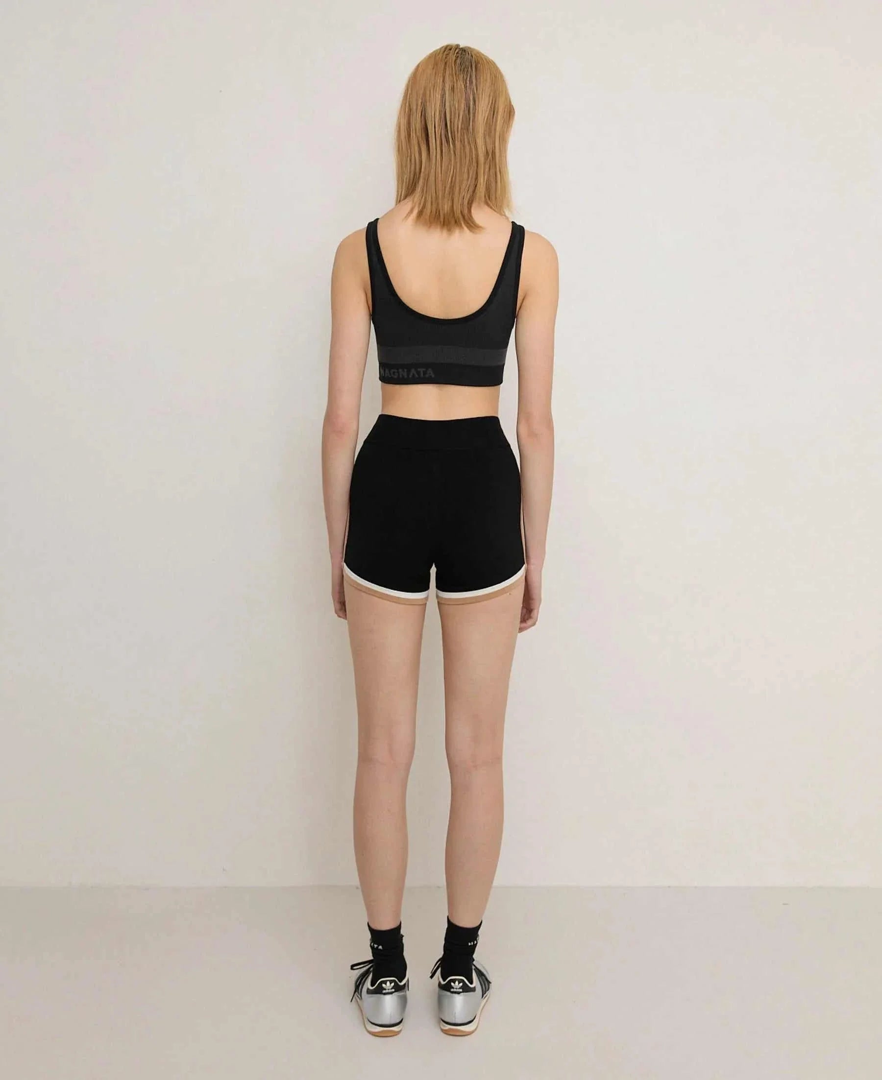 Nagnata Scoop Wool Crop Obsidian